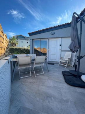 JARDINS DE NEPTUNE Duplex avec terrasse en residence avec piscine proche du port - Clim